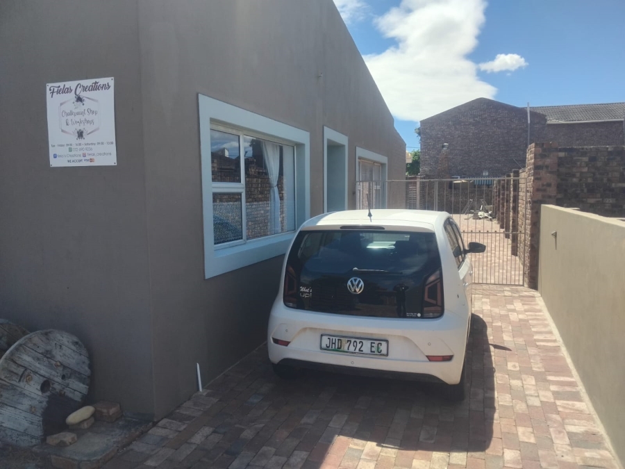 4 Bedroom Property for Sale in Kabeljauws Eastern Cape